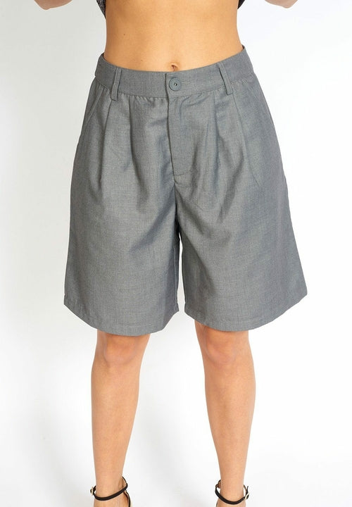 Loose Cut Cloth Bermuda Shorts